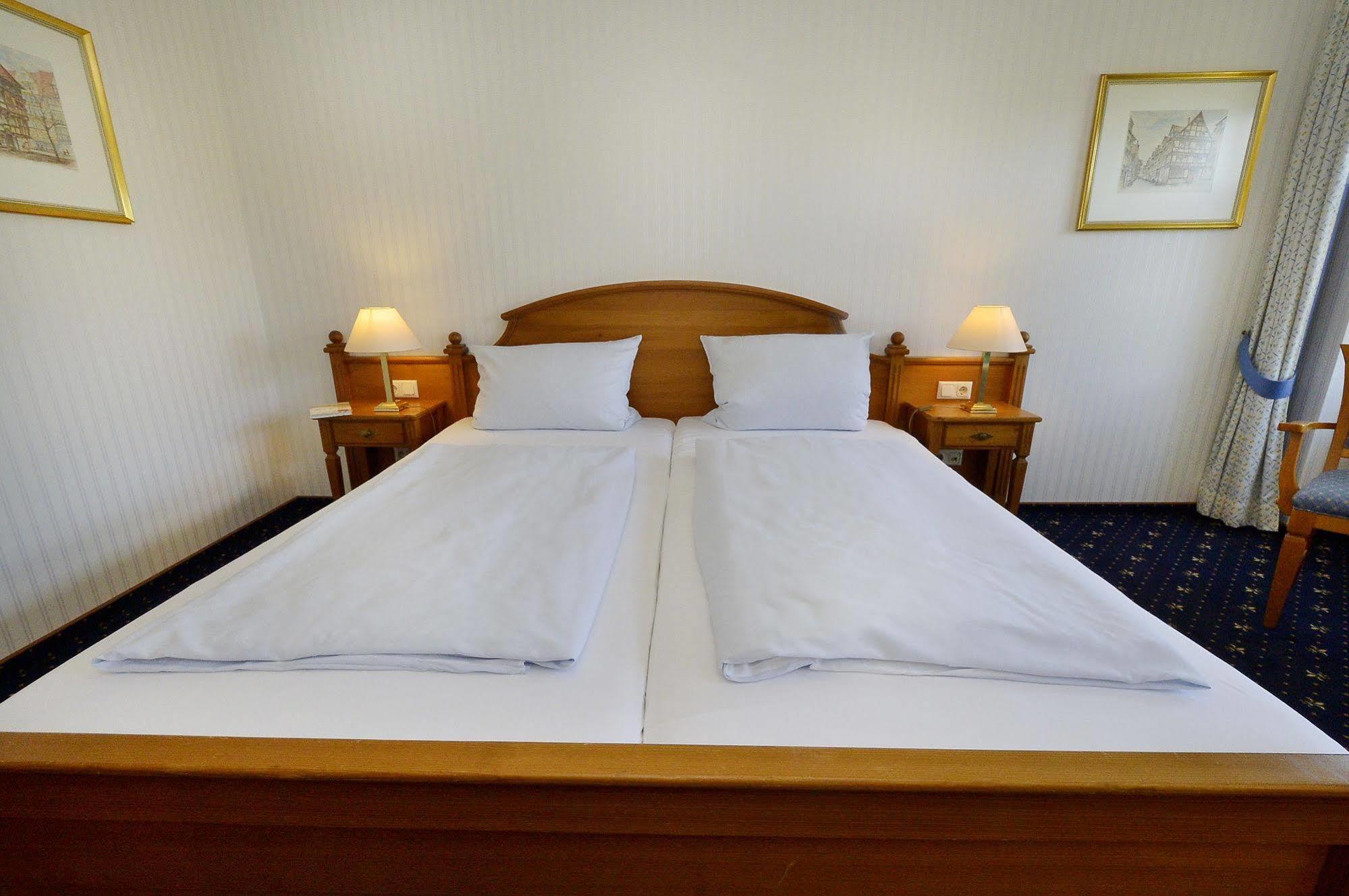 Hotel Alter Packhof Munden  Exterior photo